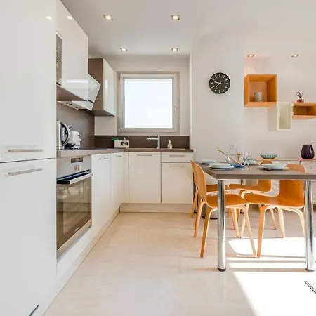 2-bedroom In Grand *