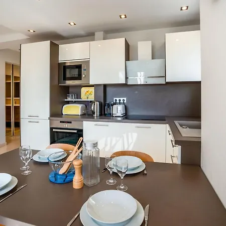 Daire 2-bedroom In Grand *