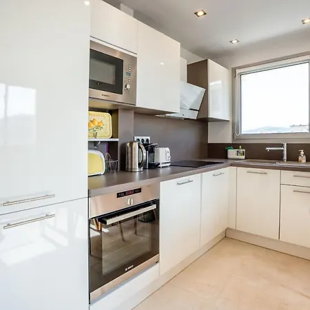 2-bedroom In Grand Cannes